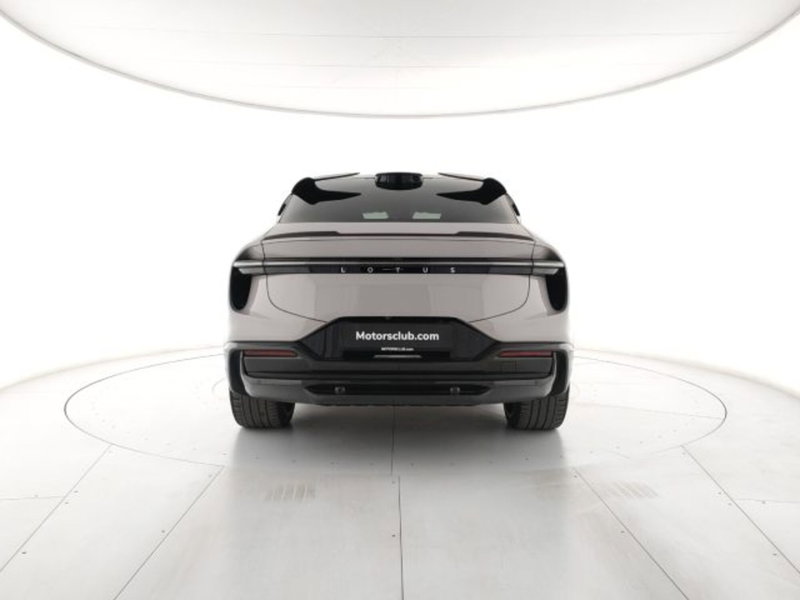 Lotus Eletre usata a Modena (6)