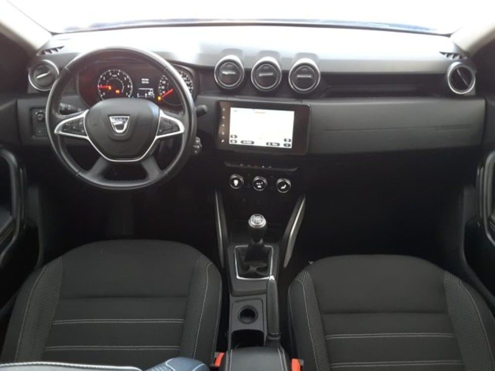 Dacia Duster usata a Firenze (9)