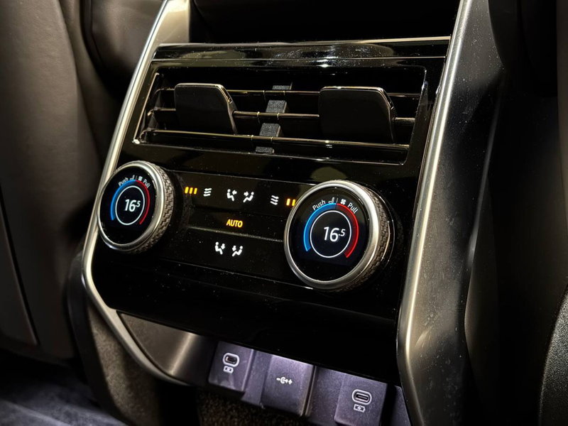 Land Rover Range Rover usata a Savona (17)