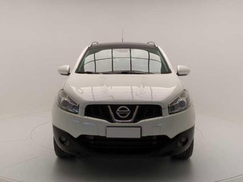 Nissan Qashqai usata a Avellino (2)