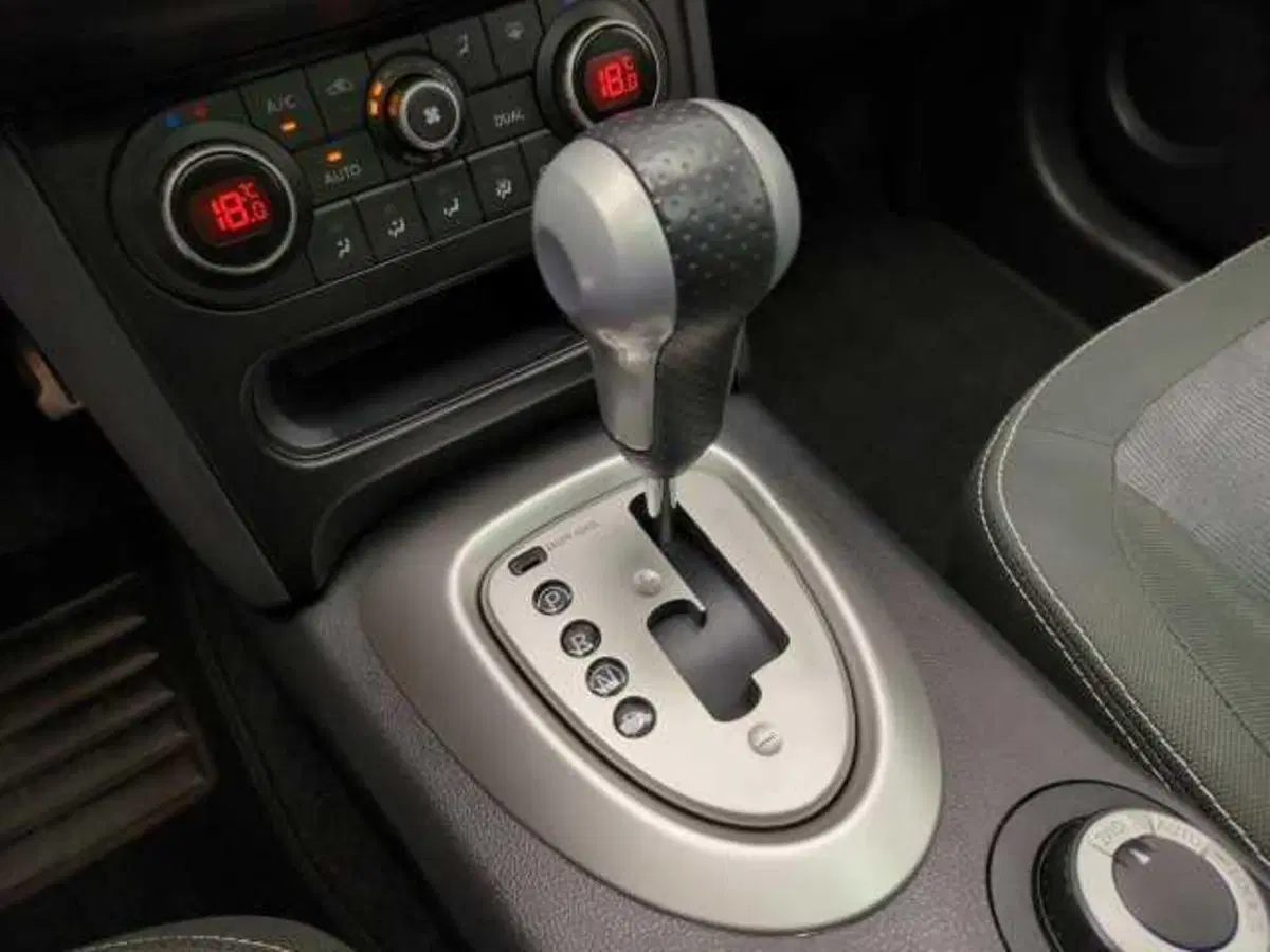 Nissan Qashqai usata a Avellino (20)