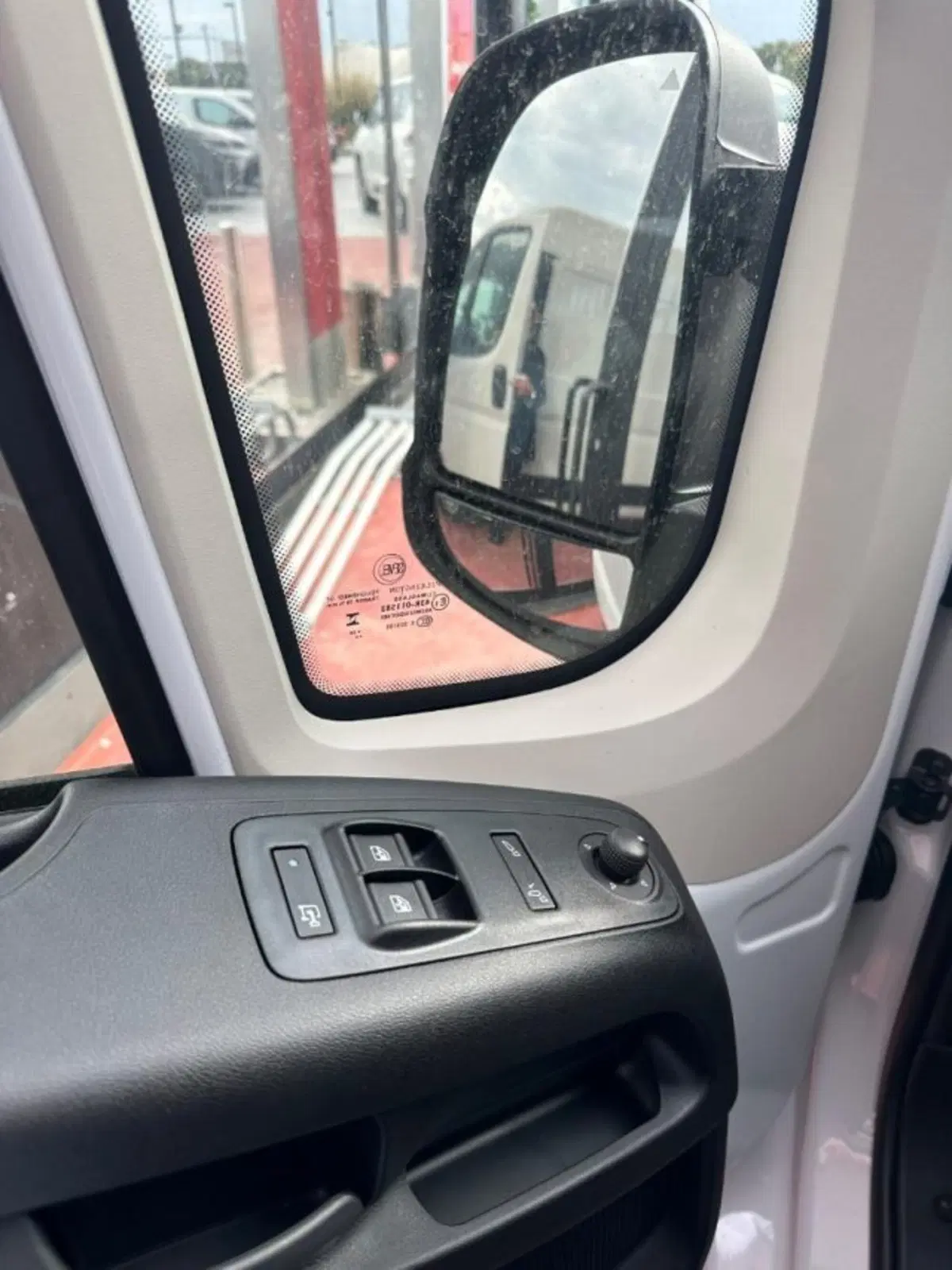 Toyota Proace Max Furgone nuova a Roma (10)