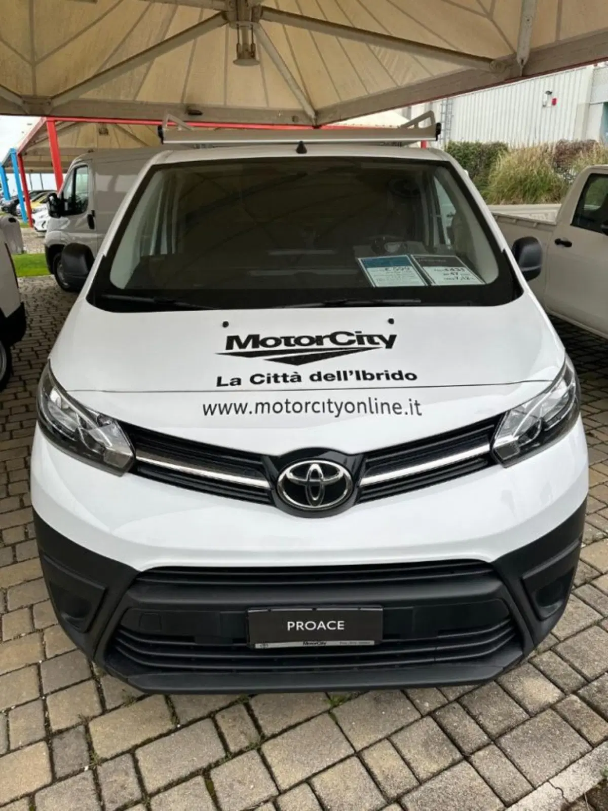 Toyota Proace nuova a Roma (2)