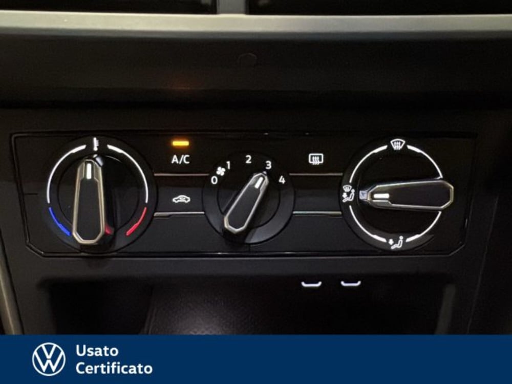 Volkswagen Taigo usata a Vicenza (14)