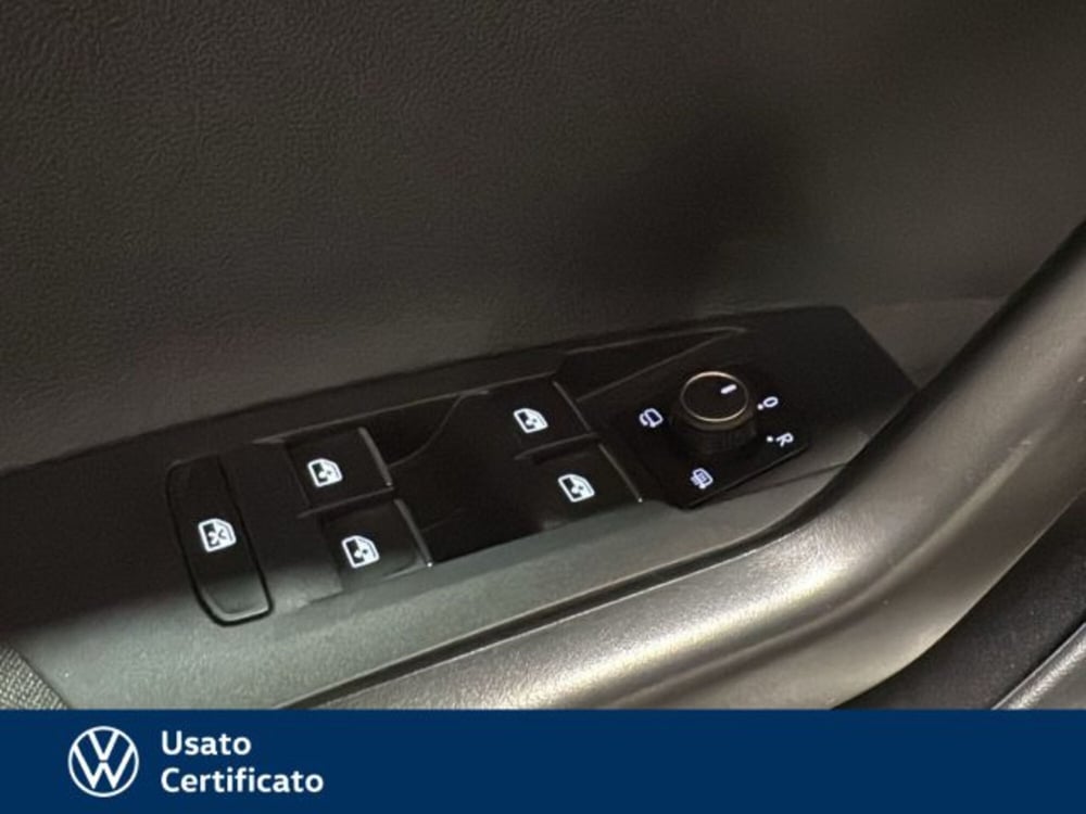 Volkswagen Taigo usata a Vicenza (15)