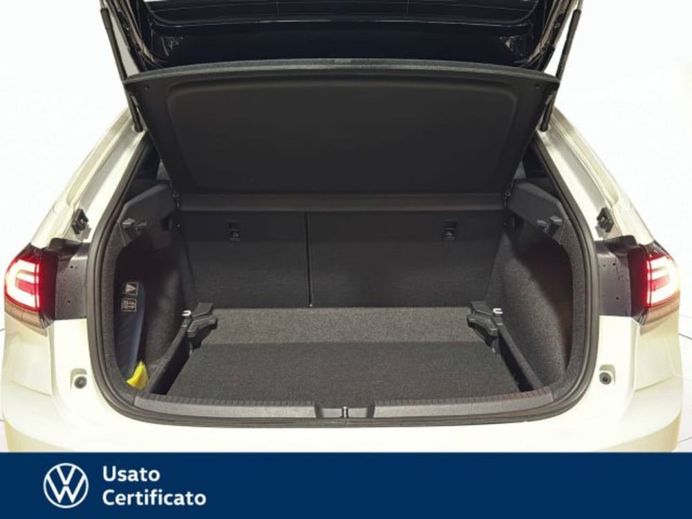 Volkswagen Taigo usata a Vicenza (18)