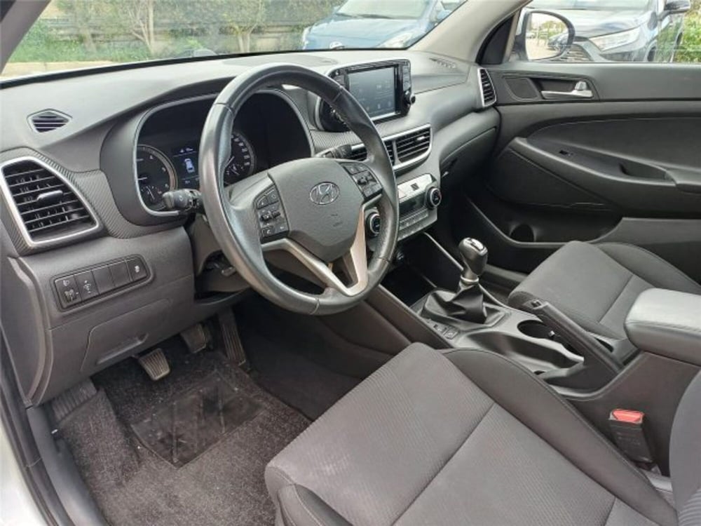 Hyundai Tucson usata a Bari (9)