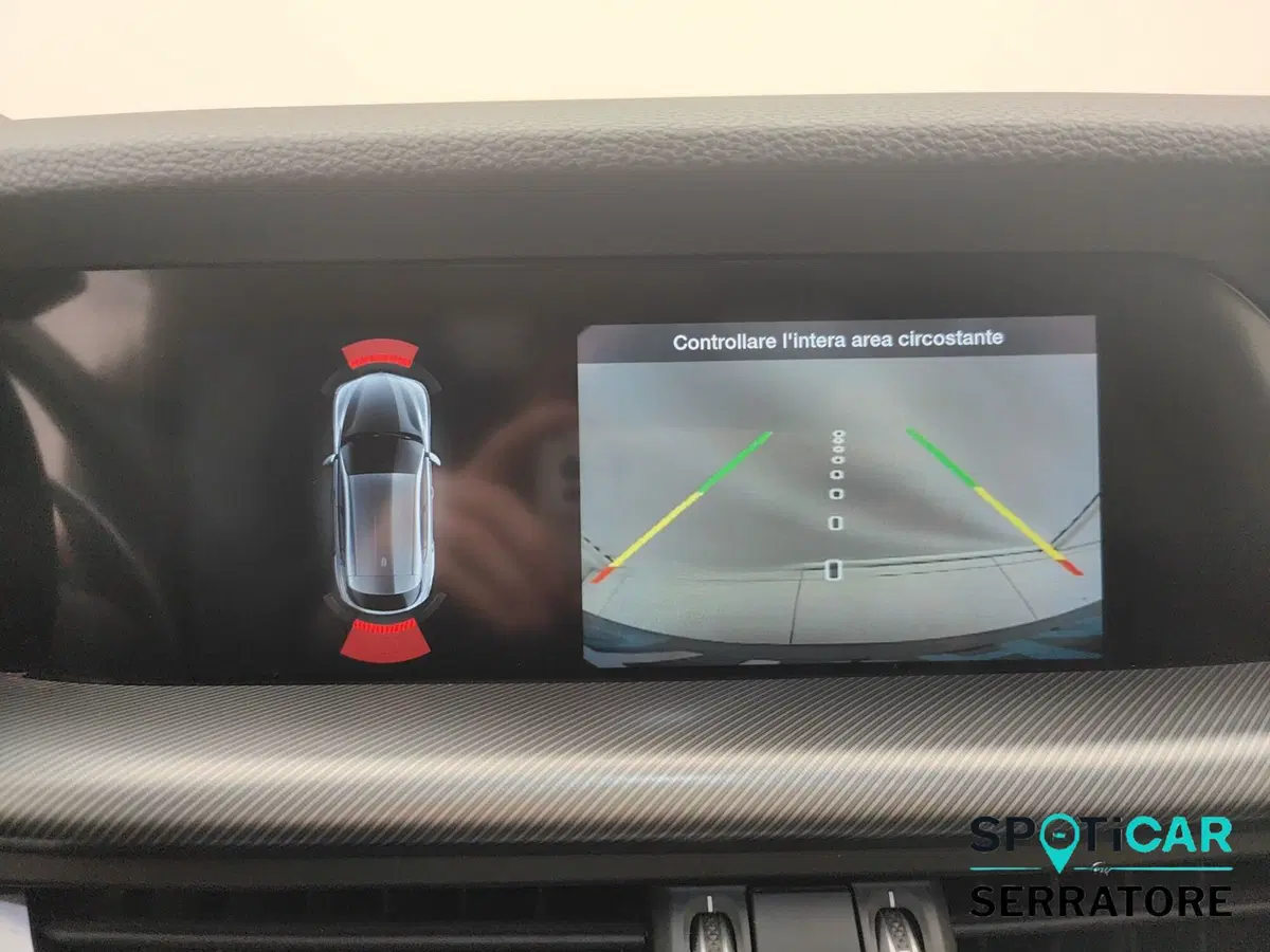 Alfa Romeo Stelvio usata a Como (11)