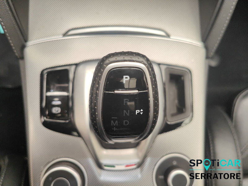 Alfa Romeo Stelvio usata a Como (12)