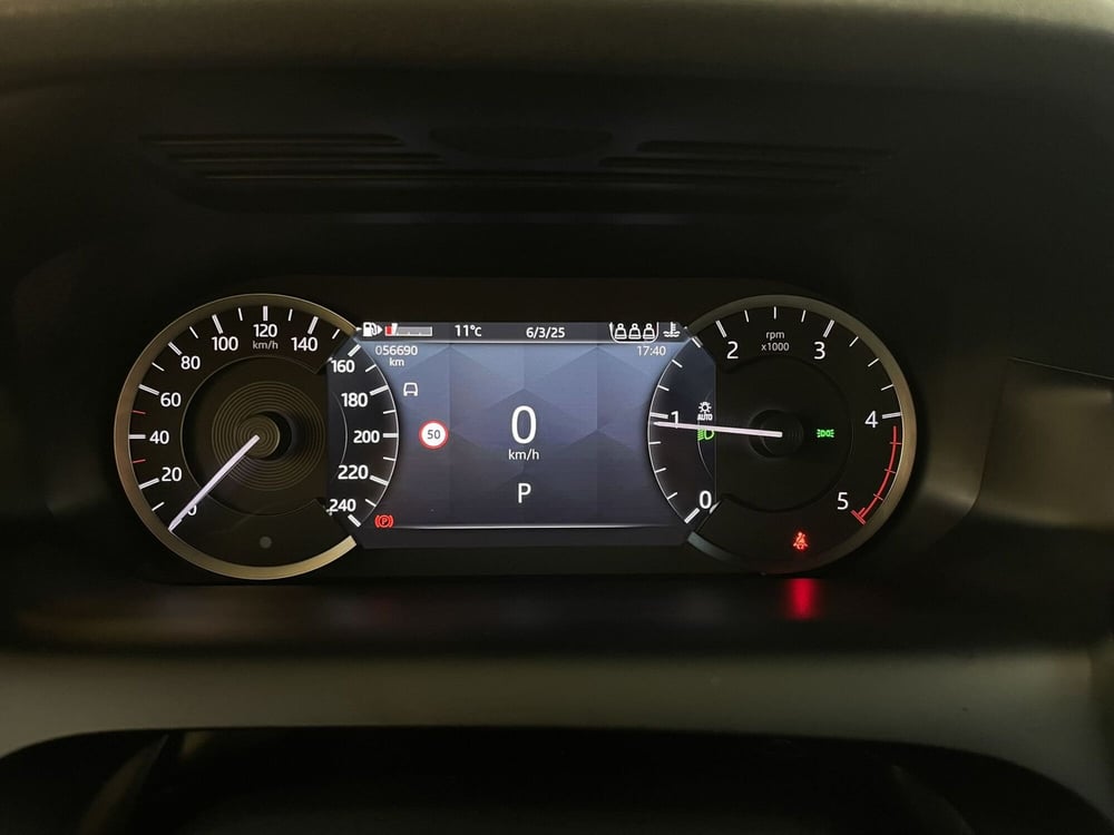 Land Rover Discovery Sport usata a Treviso (12)