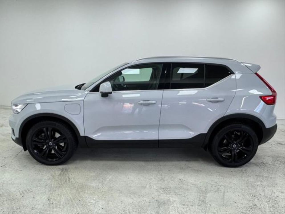 Volvo XC40 usata a Como (8)