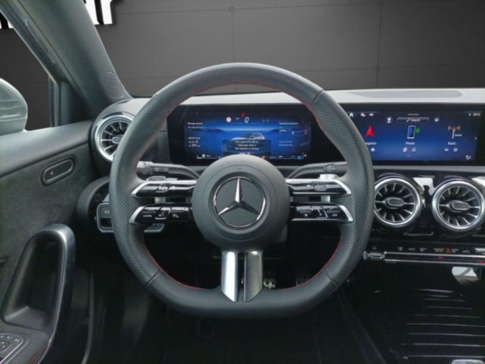 Mercedes-Benz Classe A usata a Milano (12)