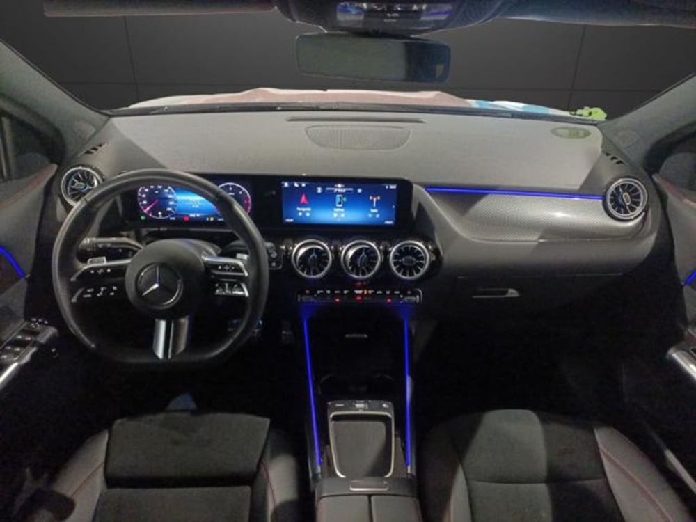 Mercedes-Benz GLA SUV usata a Milano (9)