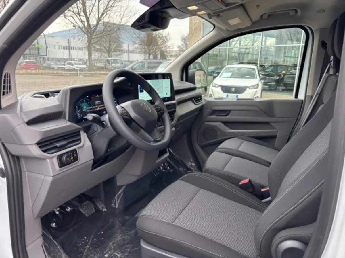 Volkswagen Veicoli Commerciali Transporter Furgone nuova a Cuneo (13)