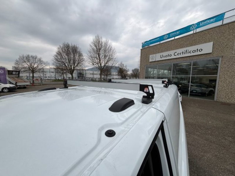 Volkswagen Veicoli Commerciali Transporter Furgone nuova a Cuneo (18)