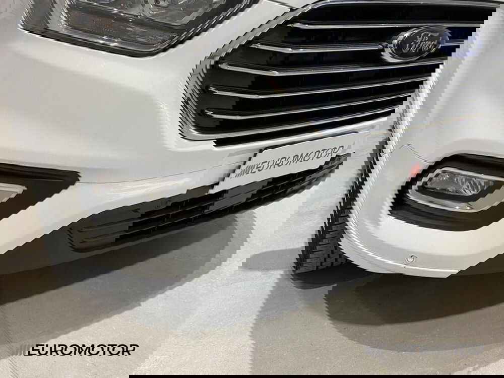 Ford Tourneo Custom usata a Bari (4)