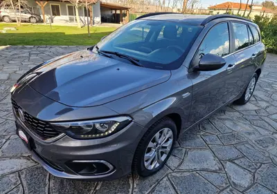 Fiat Tipo Station Wagon Tipo 1.6 Mjt S&amp;S DCT SW Easy del 2020 usata a Robassomero