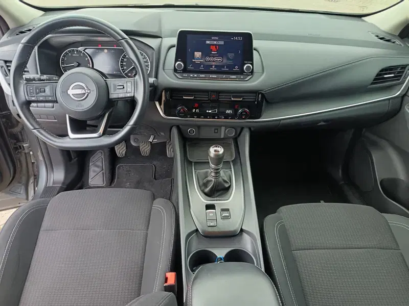 Nissan Qashqai usata a Alessandria (15)