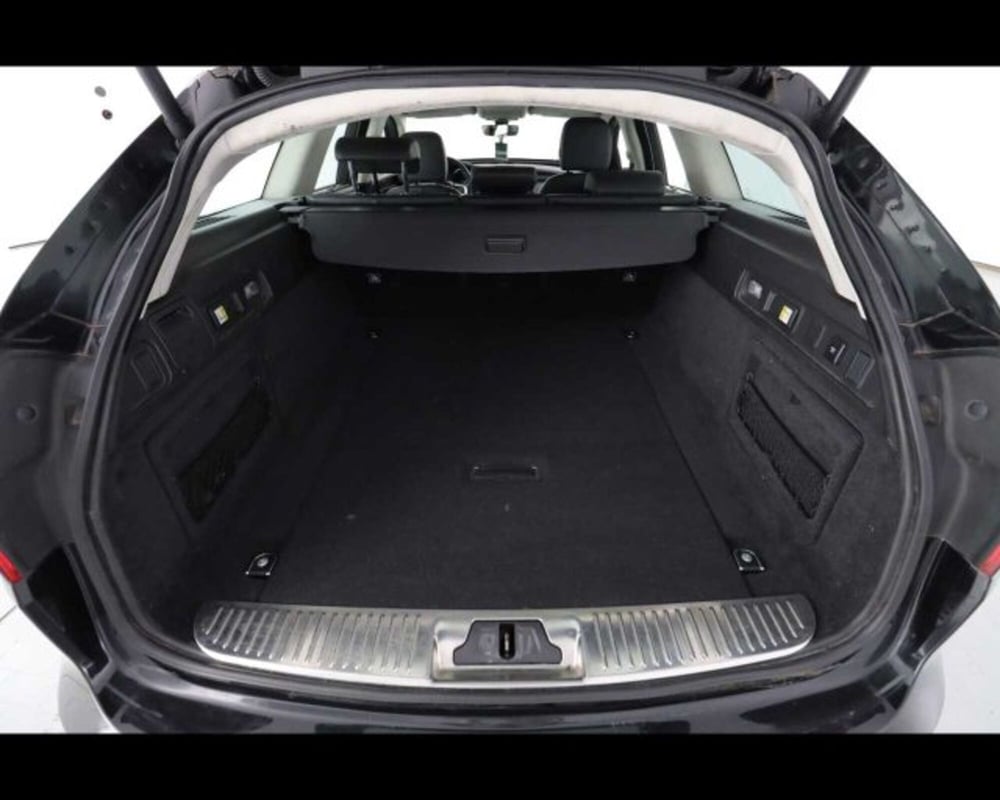 Jaguar XF Sportbrake usata a Bologna (15)