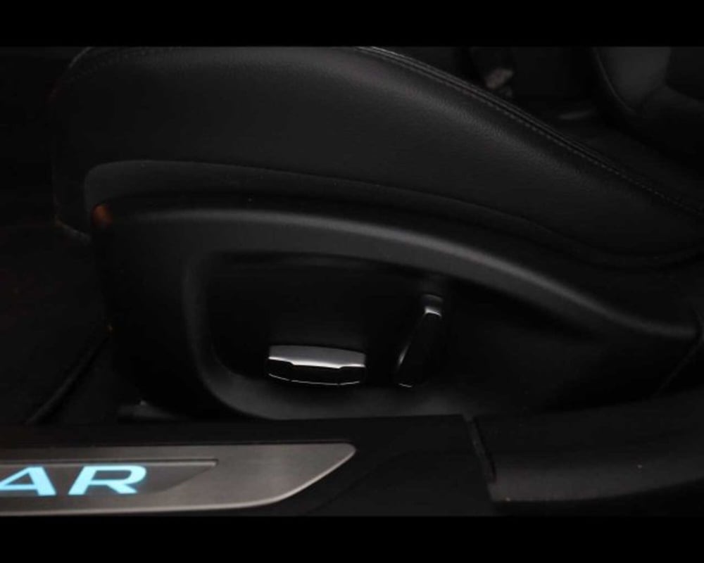 Jaguar XF Sportbrake usata a Bologna (20)
