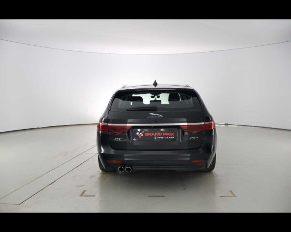 Jaguar XF Sportbrake usata a Bologna (6)