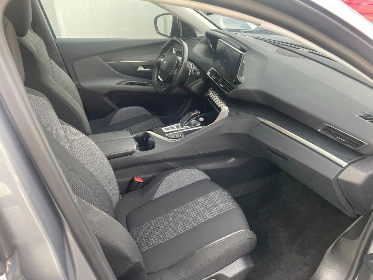 Peugeot 3008 usata a Lecce (17)