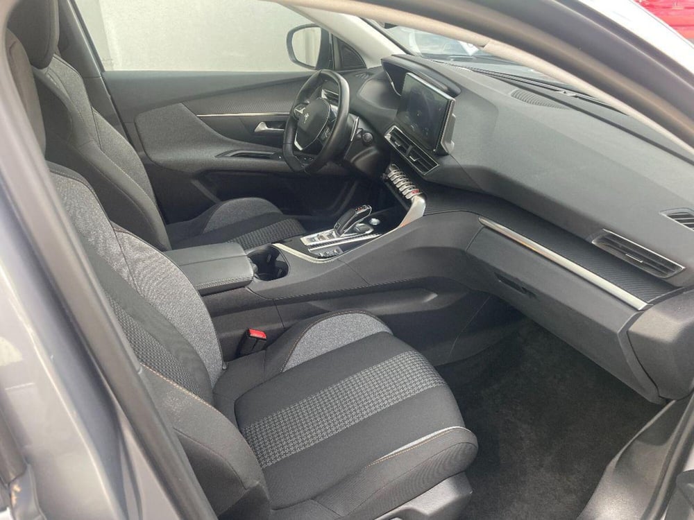 Peugeot 3008 usata a Lecce (16)