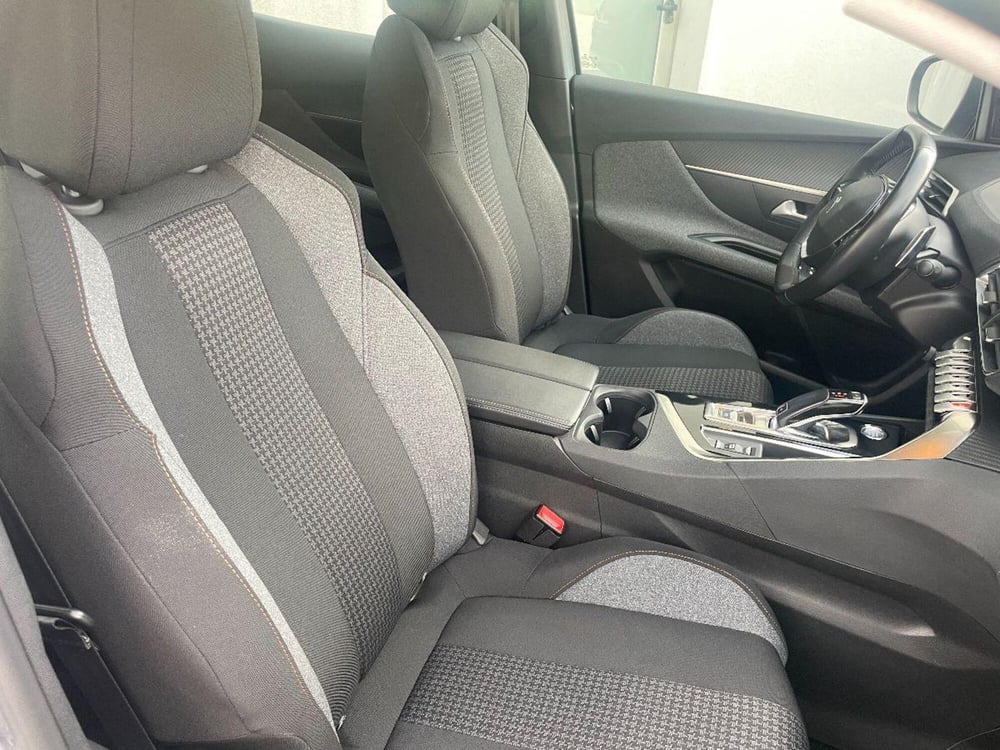 Peugeot 3008 usata a Lecce (18)