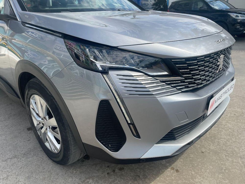 Peugeot 3008 usata a Lecce (9)