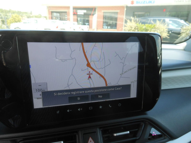 Suzuki Swift nuova a L'Aquila (7)