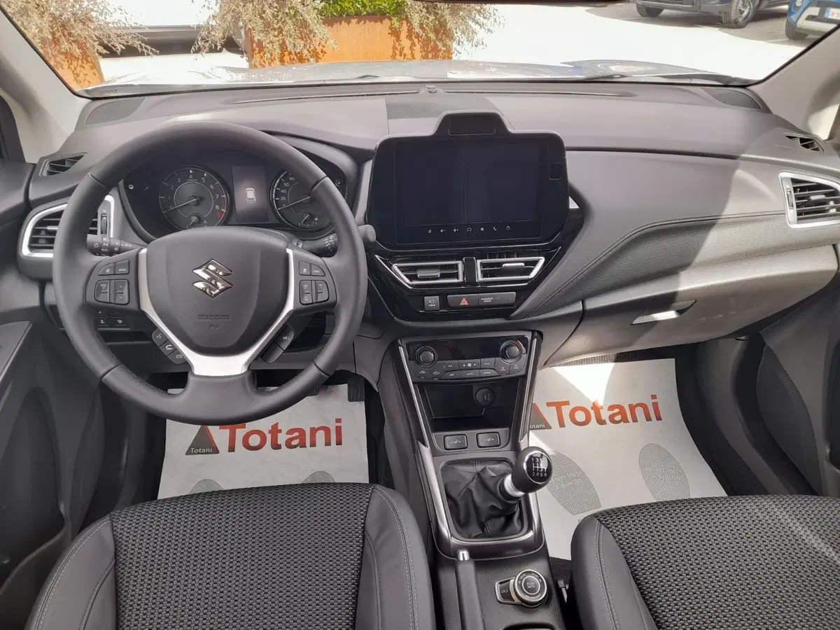 Suzuki S-Cross nuova a L'Aquila (8)