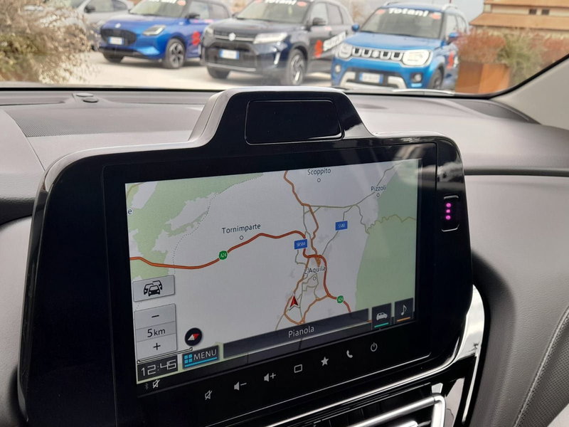 Suzuki S-Cross nuova a L'Aquila (9)