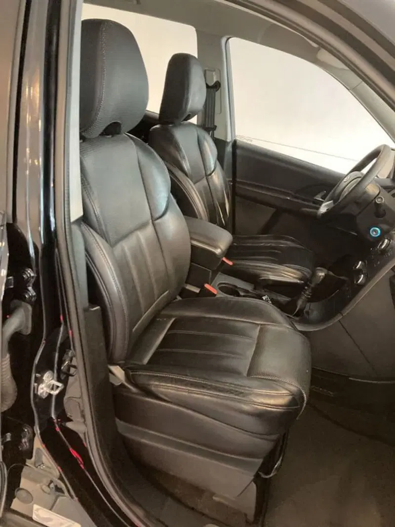 Mahindra XUV500 usata a Barletta-Andria-Trani (17)