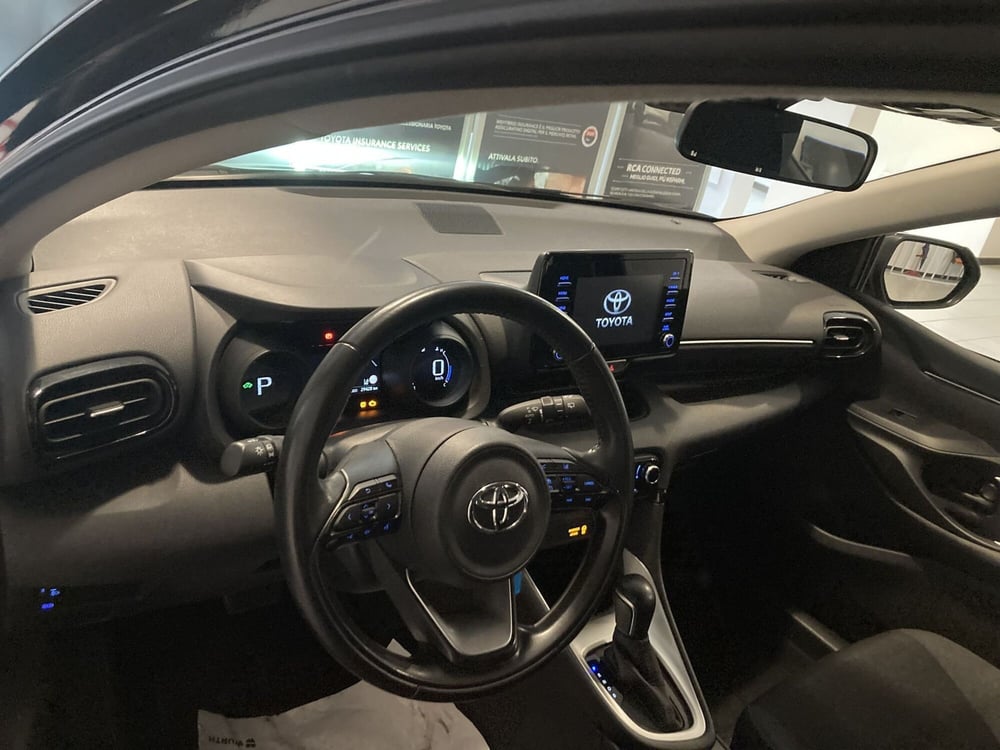 Toyota Yaris usata a Barletta-Andria-Trani (10)