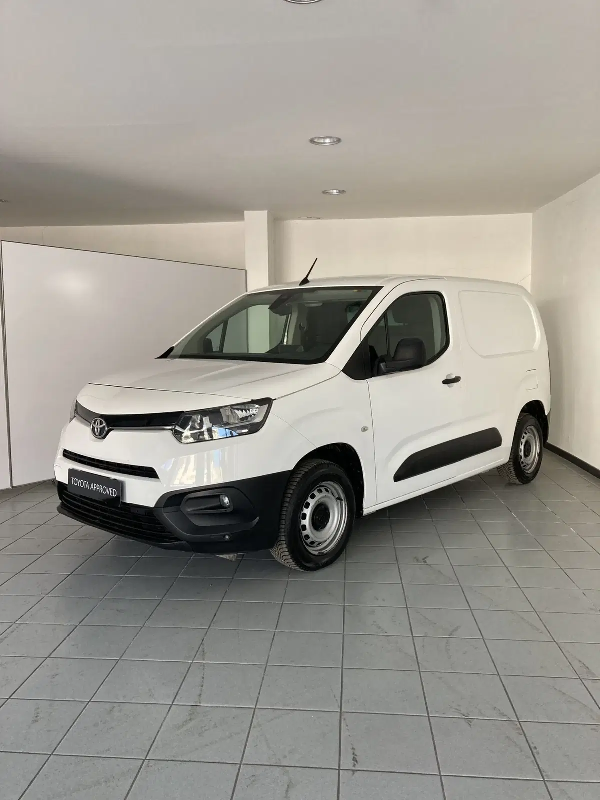 Toyota Proace City Furgone usata a Barletta-Andria-Trani