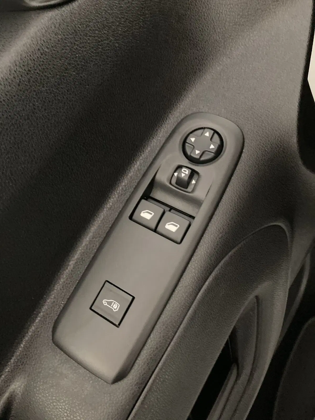 Toyota Proace City Furgone usata a Barletta-Andria-Trani (13)