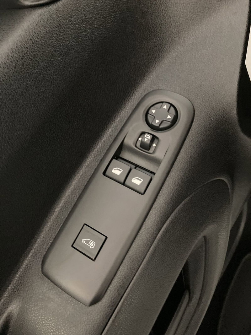 Toyota Proace City Furgone usata a Barletta-Andria-Trani (13)