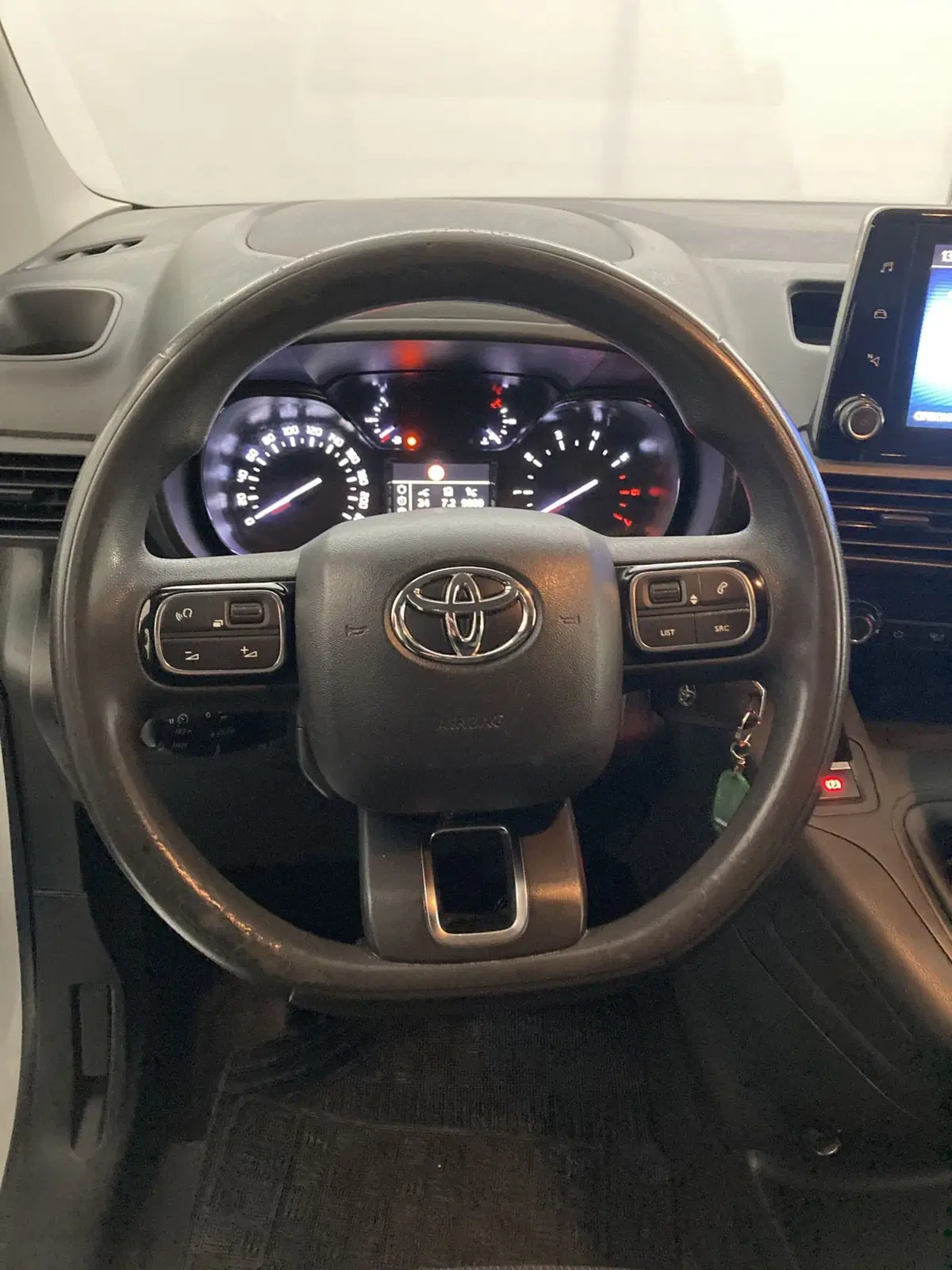 Toyota Proace City Furgone usata a Barletta-Andria-Trani (15)