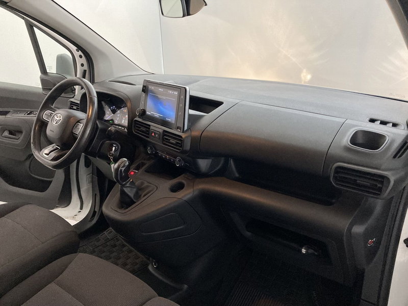 Toyota Proace City Furgone usata a Barletta-Andria-Trani (19)