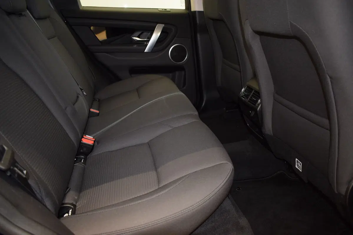 Land Rover Discovery Sport usata a Cuneo (5)