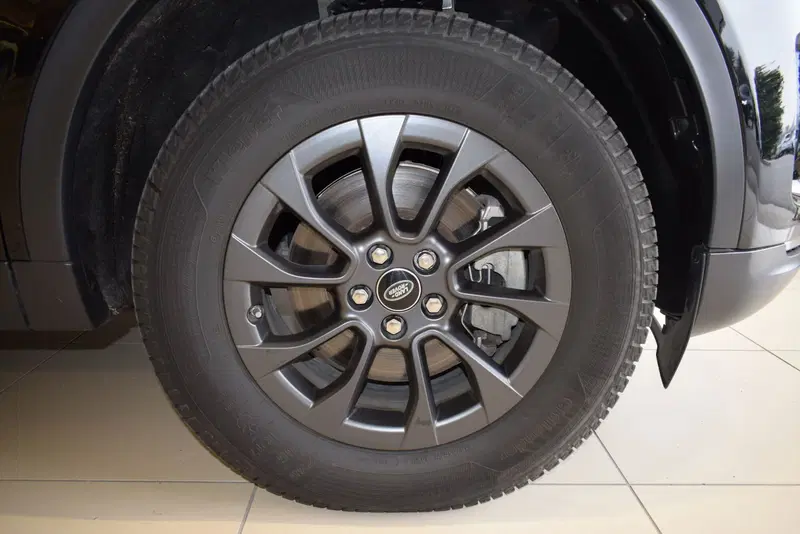 Land Rover Discovery Sport usata a Cuneo (9)