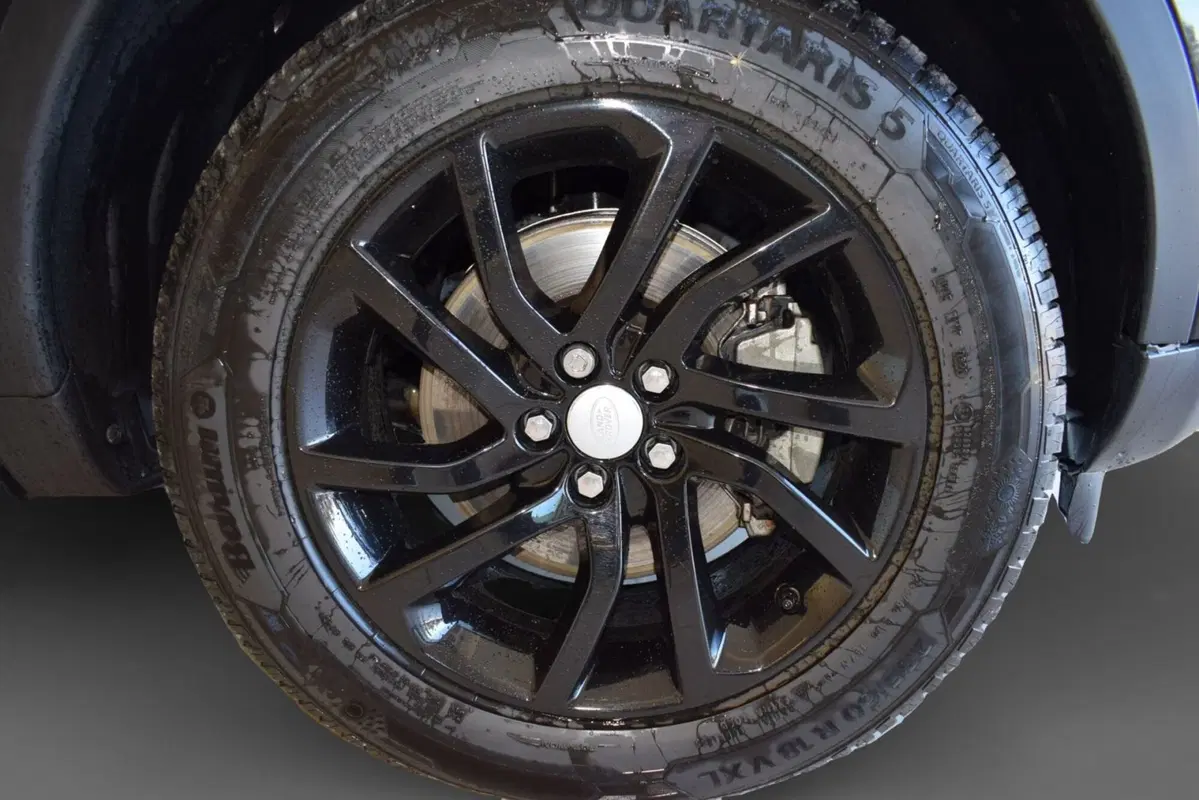 Land Rover Discovery Sport usata a Cuneo (9)