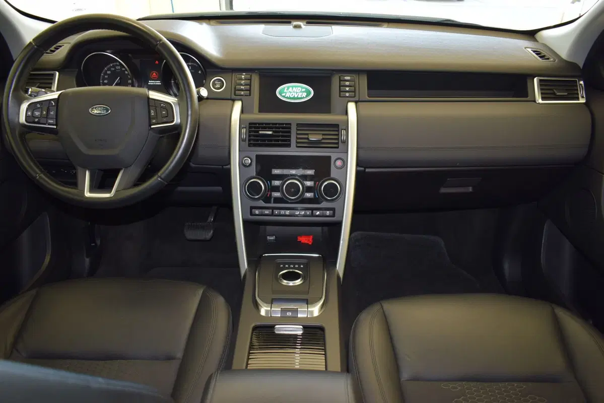 Land Rover Discovery Sport usata a Cuneo (4)