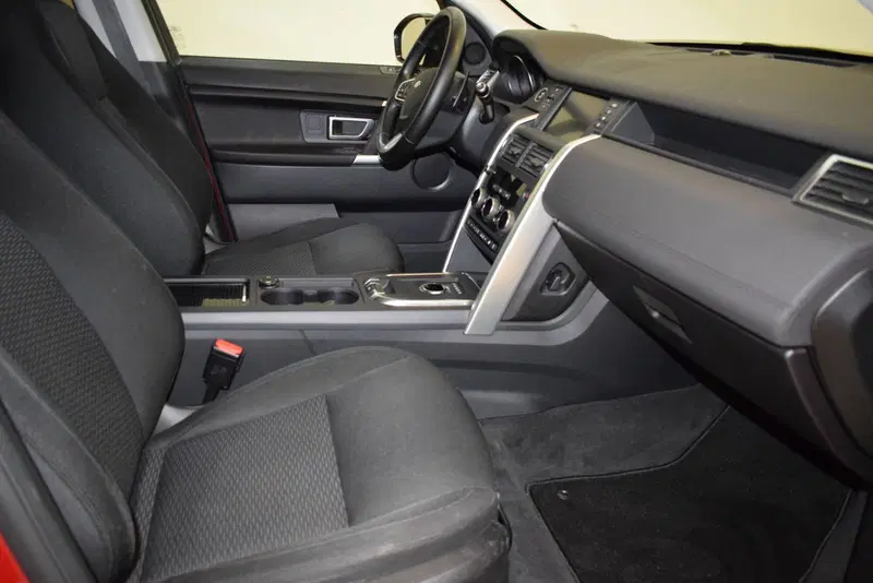 Land Rover Discovery Sport usata a Cuneo (3)