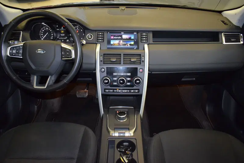 Land Rover Discovery Sport usata a Cuneo (4)