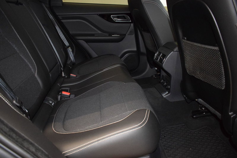 Jaguar F-Pace usata a Cuneo (5)