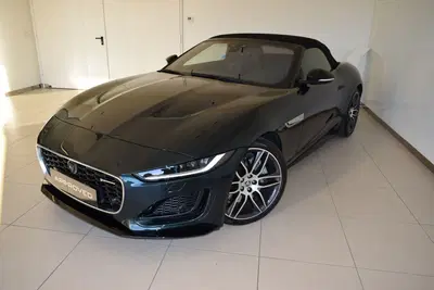 Jaguar F-Type Cabrio 2.0 aut. Convertibile R-Dynamic Black del 2023 usata a Cuneo
