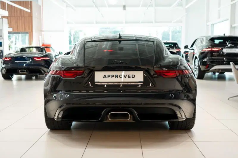 Jaguar F-Type Coupé usata a Cuneo (10)