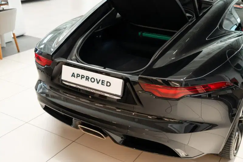 Jaguar F-Type Coupé usata a Cuneo (16)