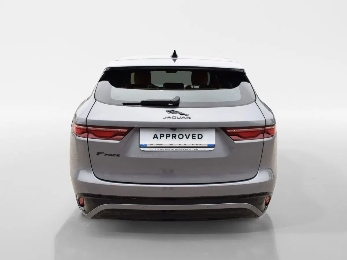 Jaguar F-Pace usata a Cuneo (7)